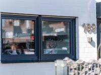 Kunststoff-Aluminium-Fenster dunkelgrau