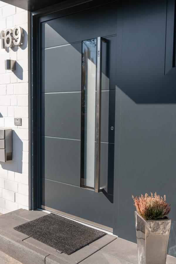 Aluminium-Haustür in Münster Außenansicht
